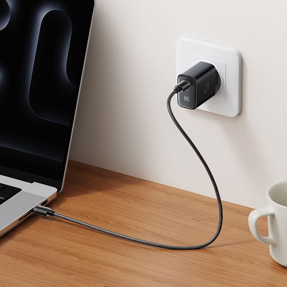 Mcdodo 45W USB-C Fast Charger Set /. شاحن سريع (45واط) بمنفذ (تايب-سي) مع كيبل من مكدودو